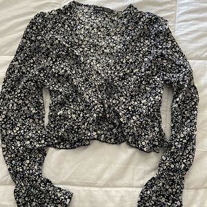 Daisy crop top tie front